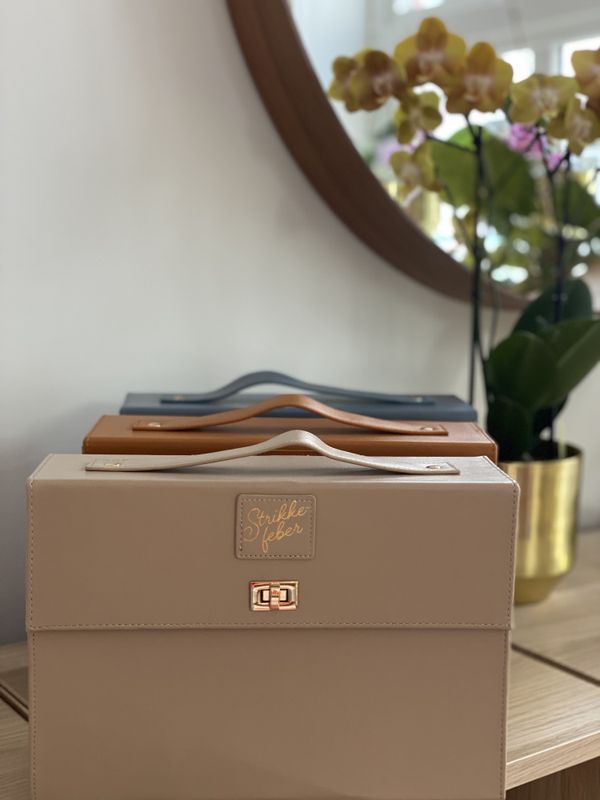 Rundpinneetui dobbel - Beige