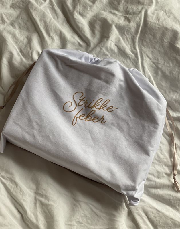 Rundpinneetui dobbel - Beige