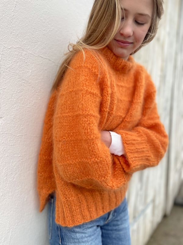 Striper på tvers genser