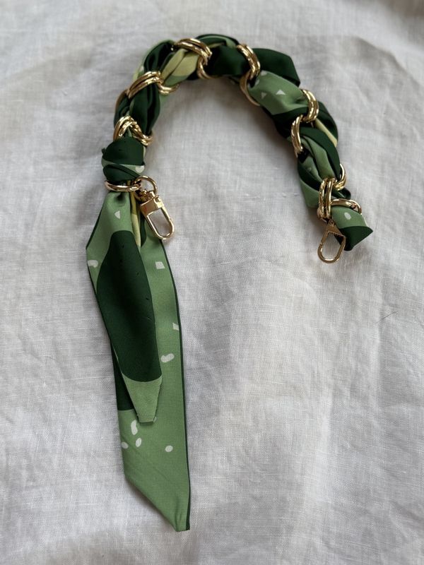 Lenke med silkeskjerf #36