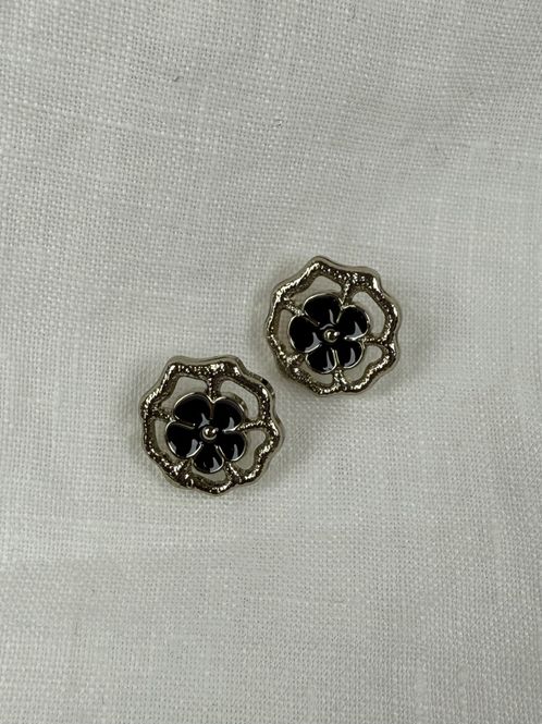 Hovedbilde Gullknapp med liten sort blomst