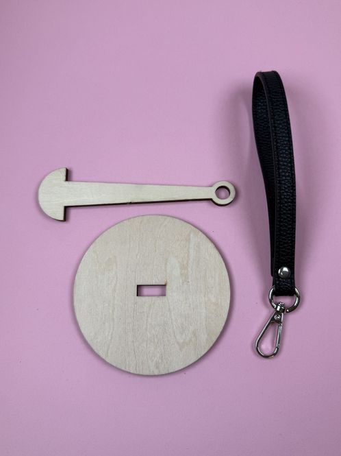 Hovedbilde Nøsteholder - tre