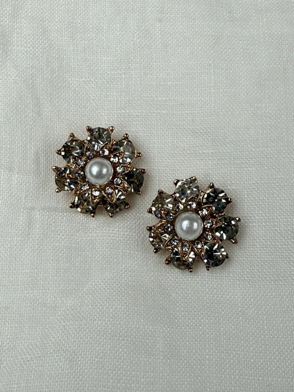 Bling blomst med perle