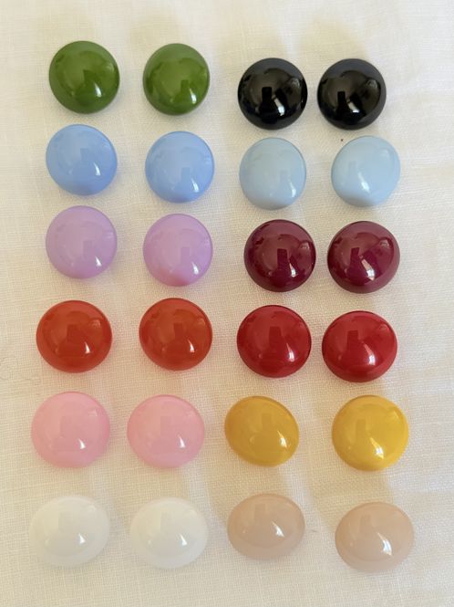 Hovedbilde Fargeglade knapper 15mm