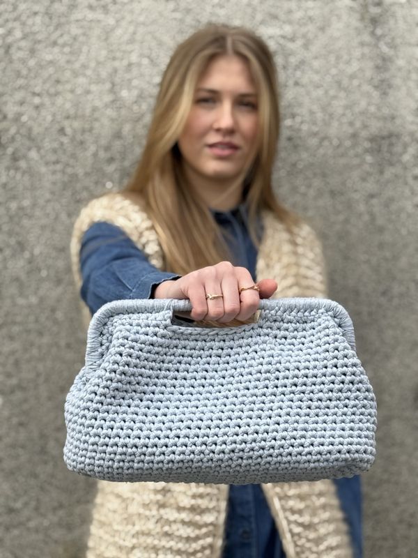 Clutch med håndtak - 2 størrelser