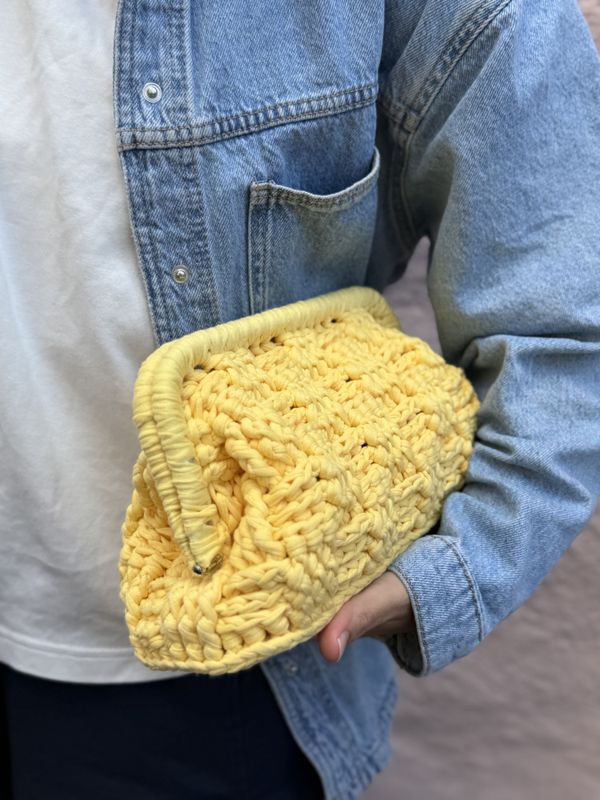 Brick Clutch
